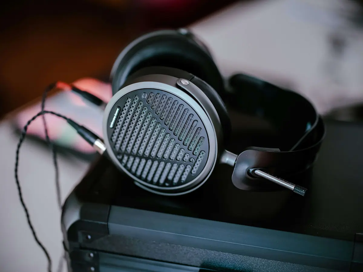 auriculares-negros