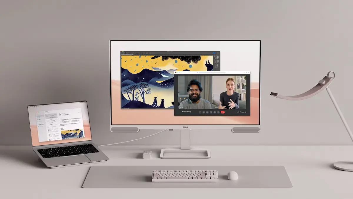 monitor-benq-ew2790U-conectado-a-un-portatil-mostrando-una-videollamada