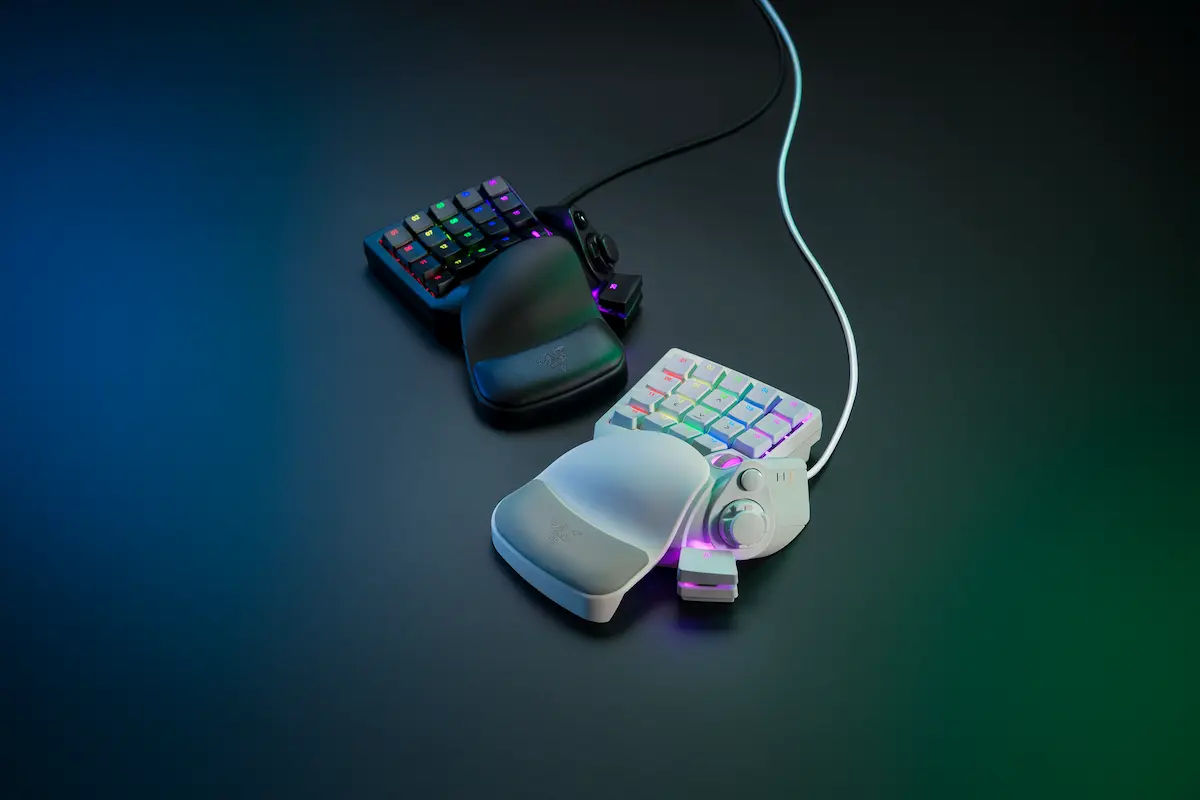 dos-teclados-de-una-mano