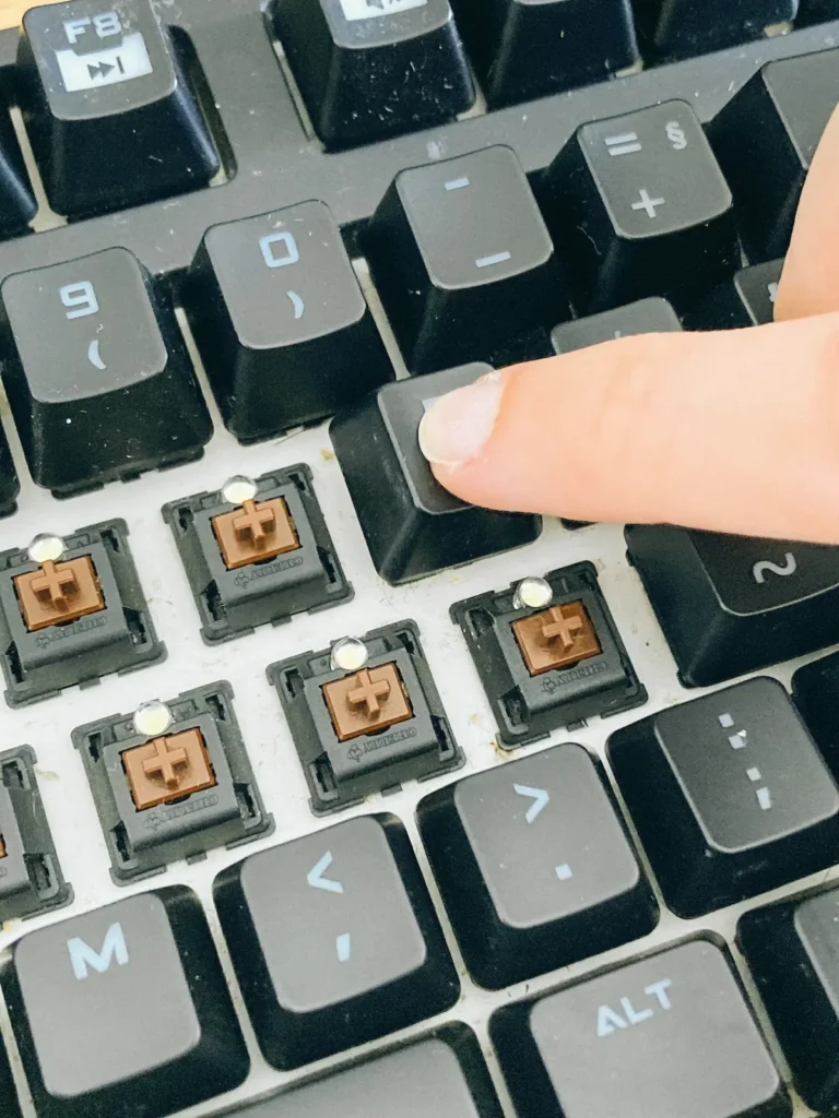 switch-marron-teclado